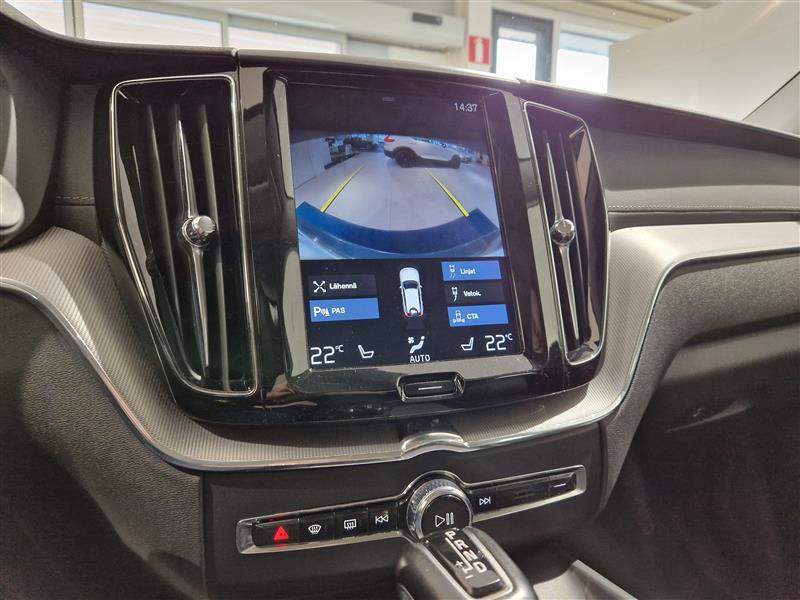 VOLVO XC60 2019