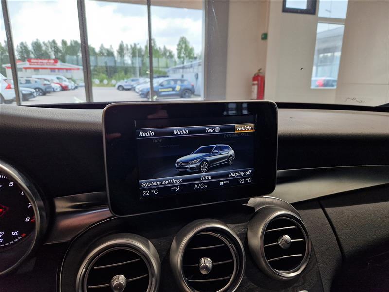 MERCEDES-BENZ C 2016