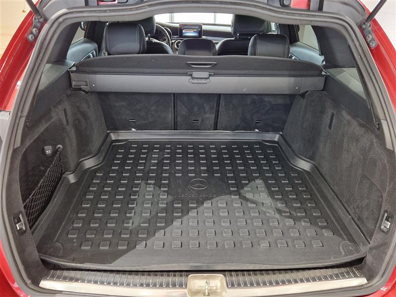 MERCEDES-BENZ C 2016
