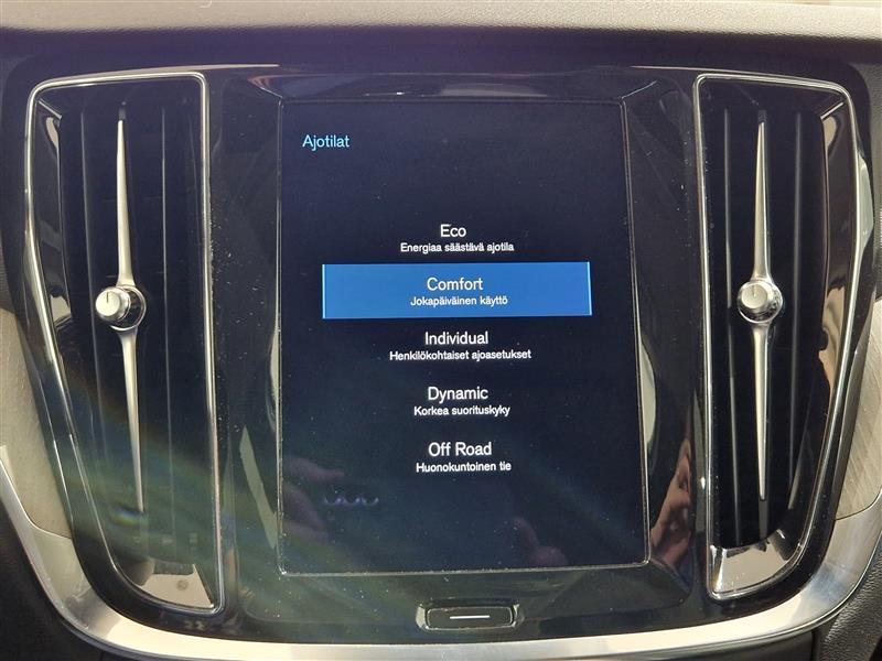 VOLVO V60 Cross Country 2021