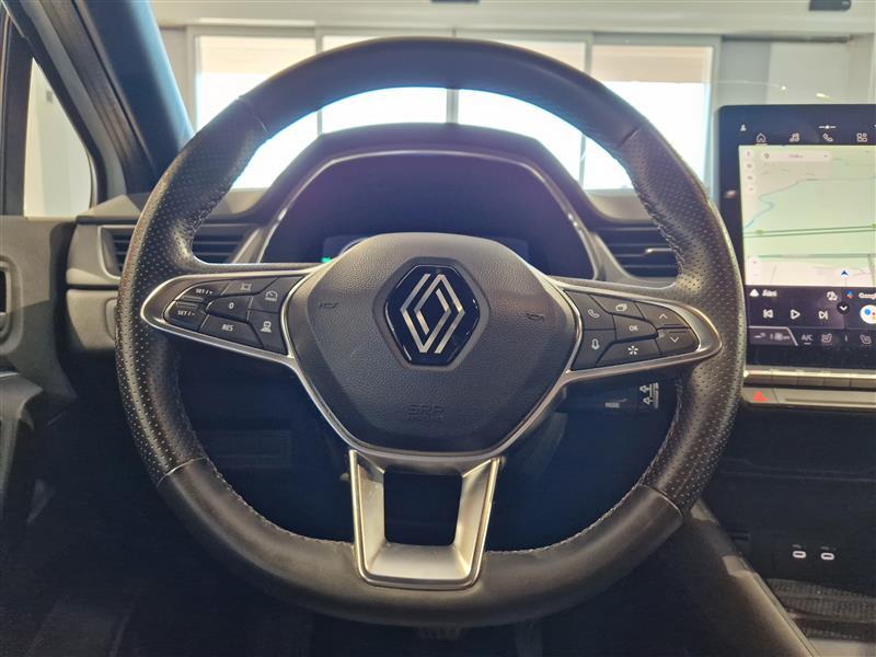 RENAULT Captur 2024