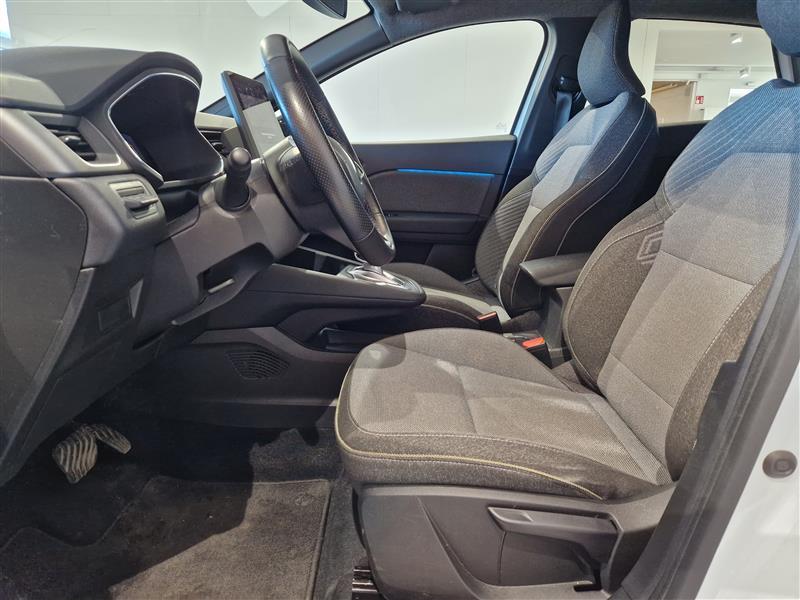 RENAULT Captur 2024