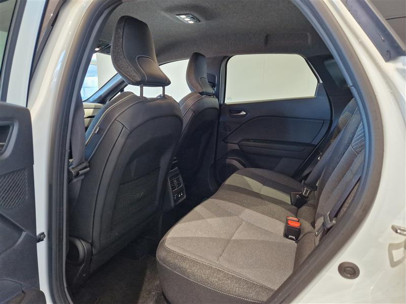 RENAULT Captur 2024