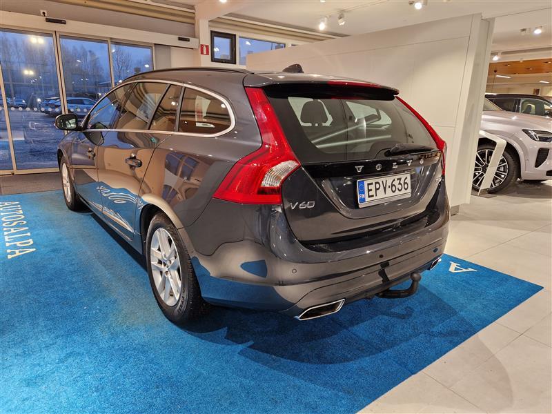VOLVO V60 2018