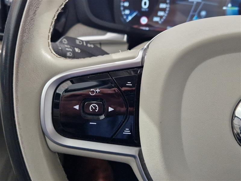 VOLVO V60 2020