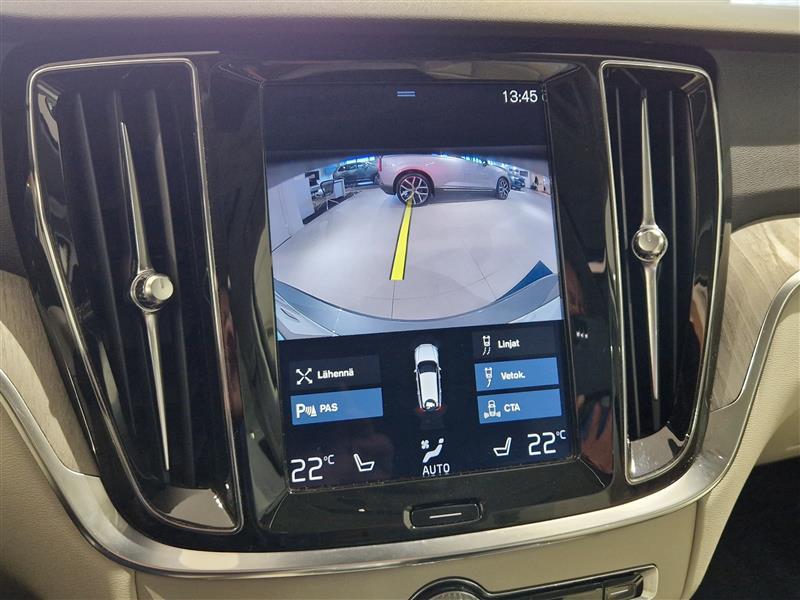 VOLVO V60 2020
