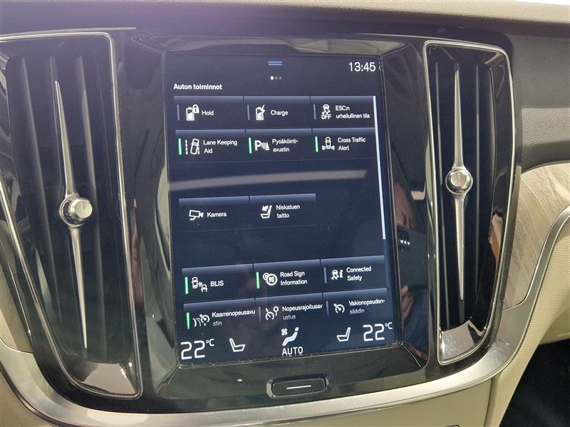 VOLVO V60 2020