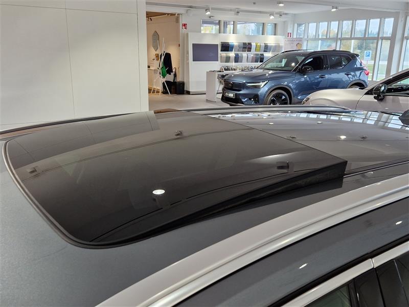 VOLVO V60 2020