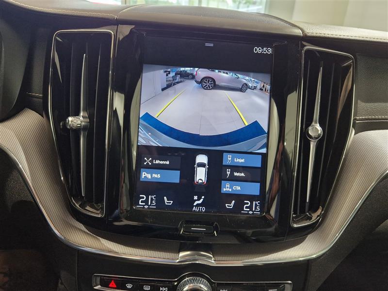 VOLVO XC60 2020