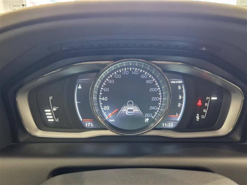 VOLVO XC60 2016