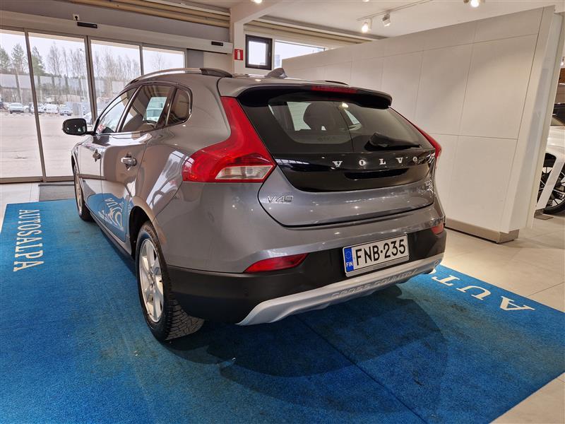 VOLVO V40 Cross Country 2018
