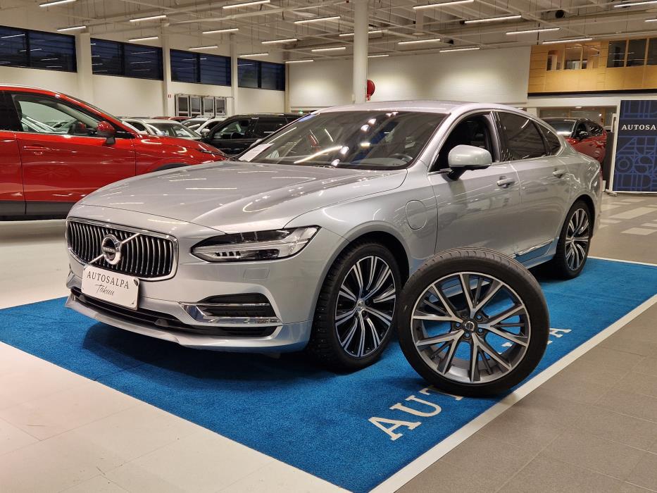VOLVO S90 2019