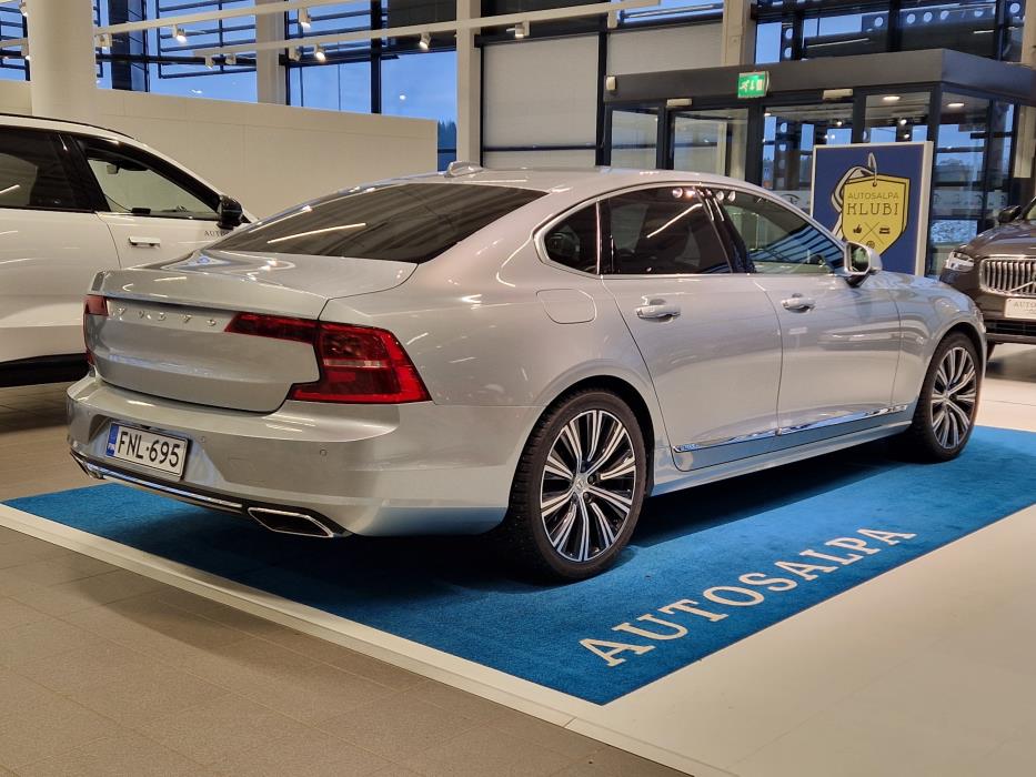 VOLVO S90 2019