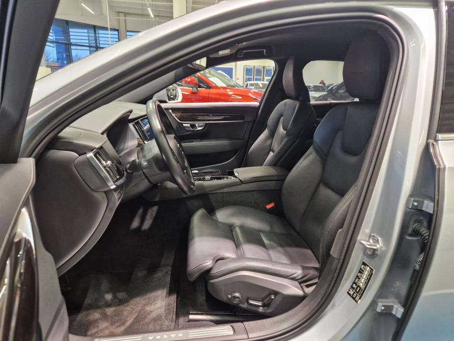 VOLVO S90 2019
