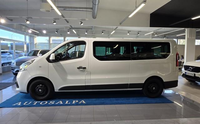 RENAULT Trafic Passenger 2020