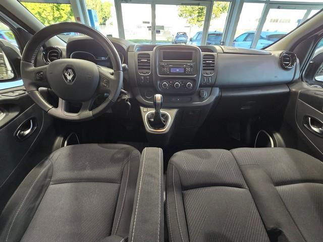 RENAULT Trafic Passenger 2020