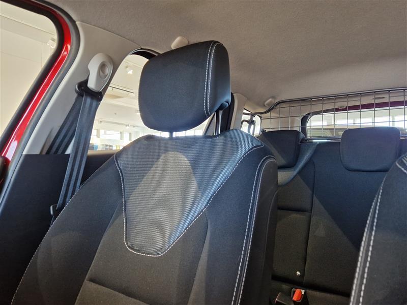 RENAULT Clio 2015