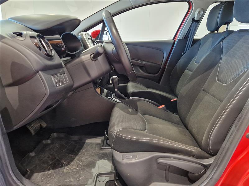 RENAULT Clio 2015
