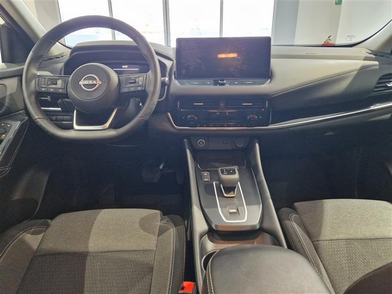 NISSAN Qashqai 2024