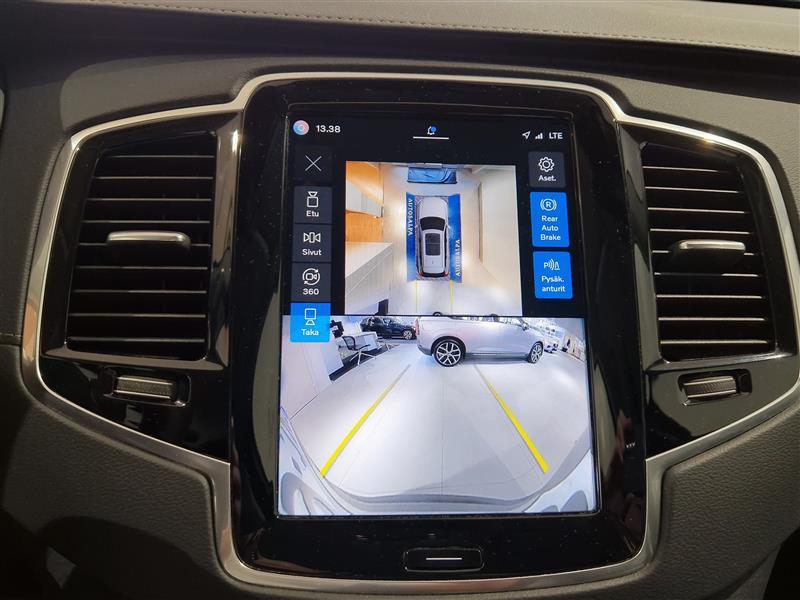 VOLVO XC90 2024