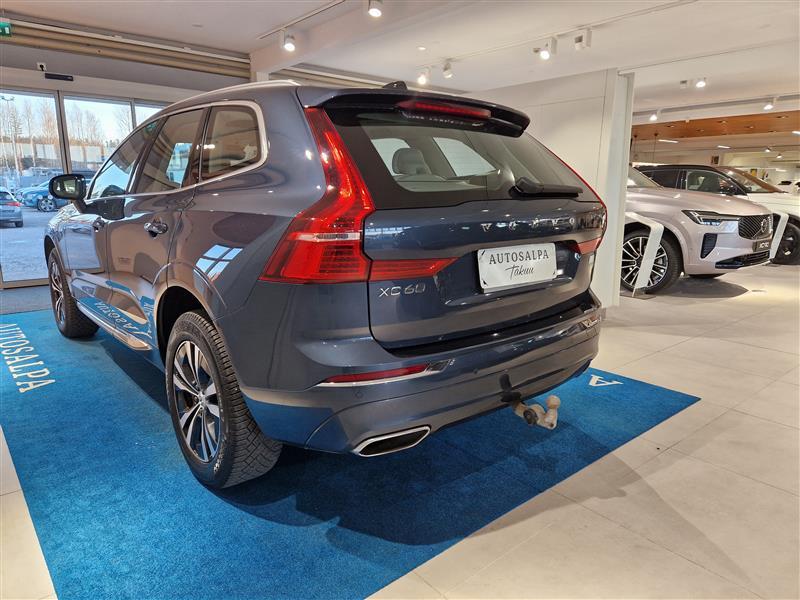 VOLVO XC60 2021