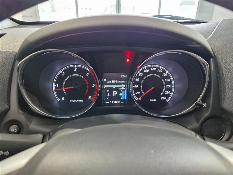 MITSUBISHI ASX 2015