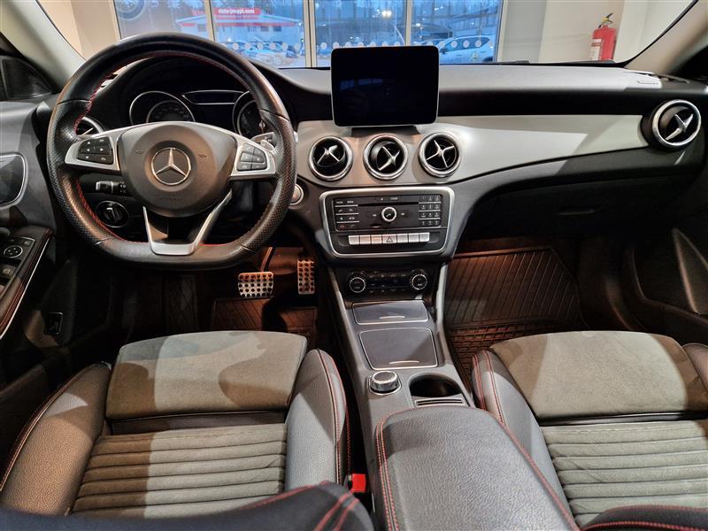 MERCEDES-BENZ CLA 2019