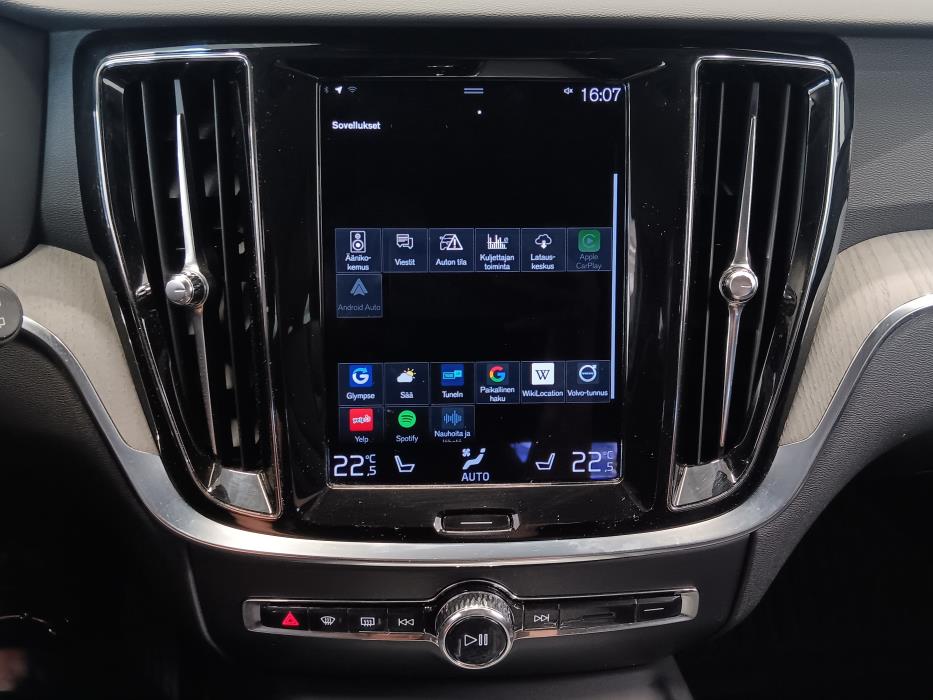 VOLVO V60 Cross Country 2021