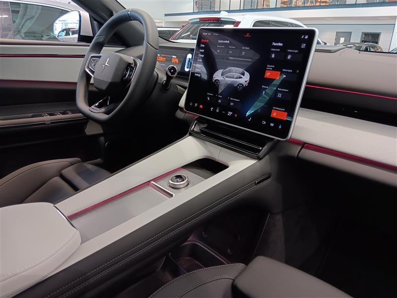 POLESTAR 4 2026