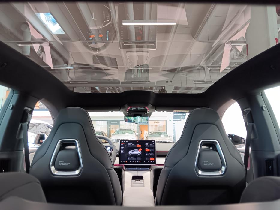 POLESTAR 4 2026