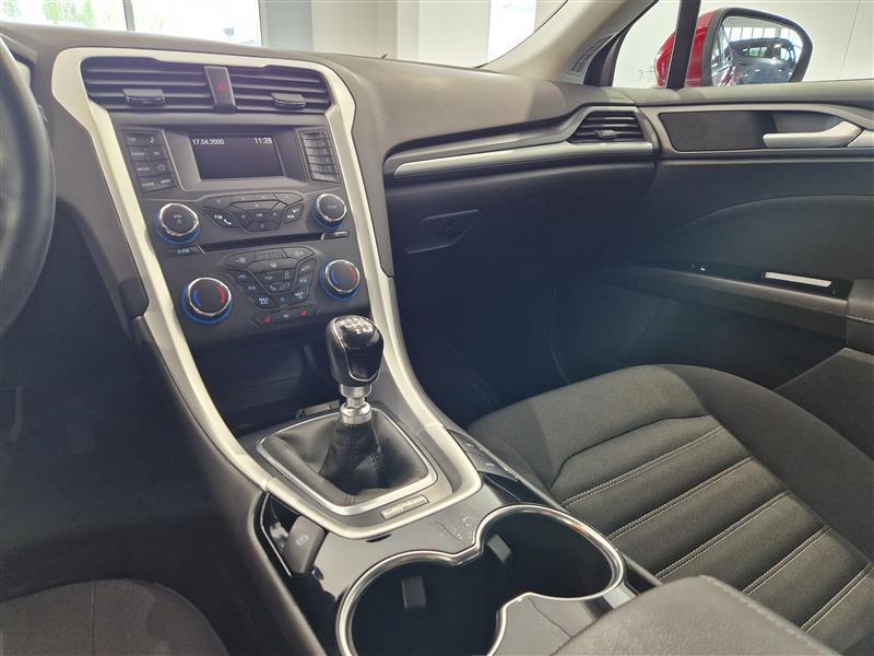 FORD Mondeo 2016