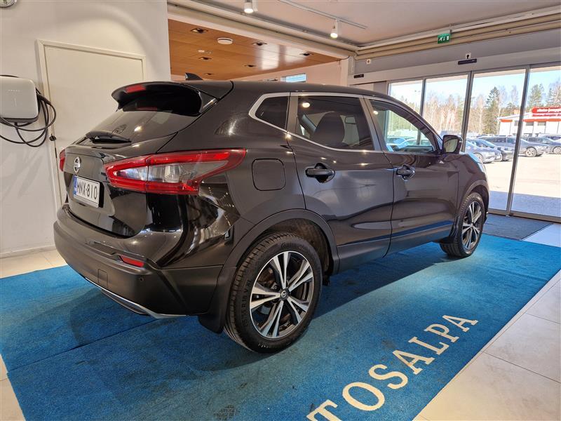 NISSAN Qashqai 2019