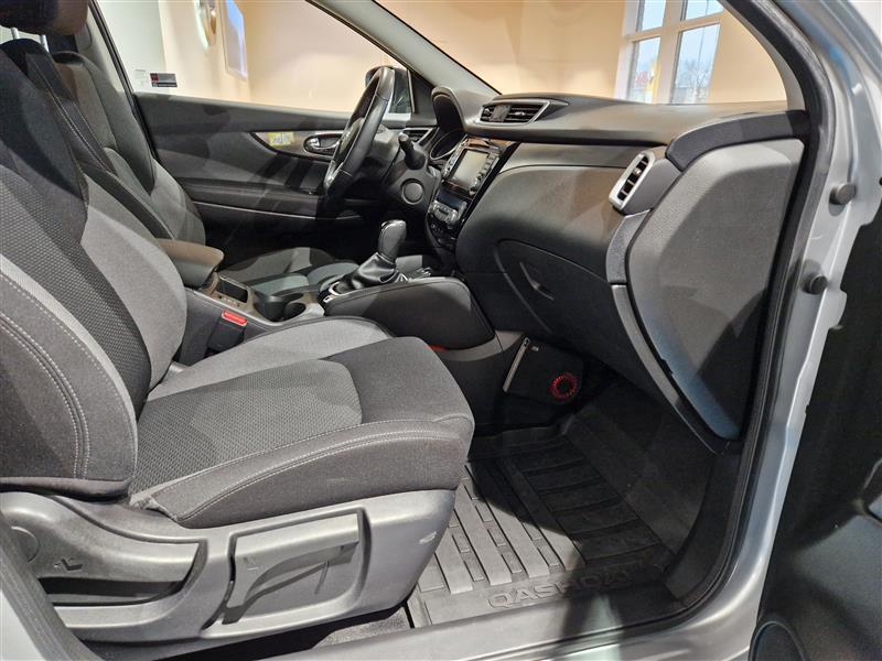 NISSAN Qashqai 2019