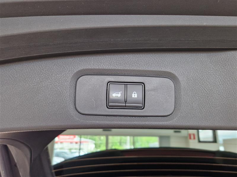 NISSAN Qashqai 2023