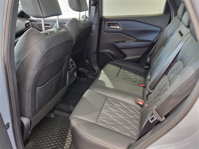 NISSAN Qashqai 2023