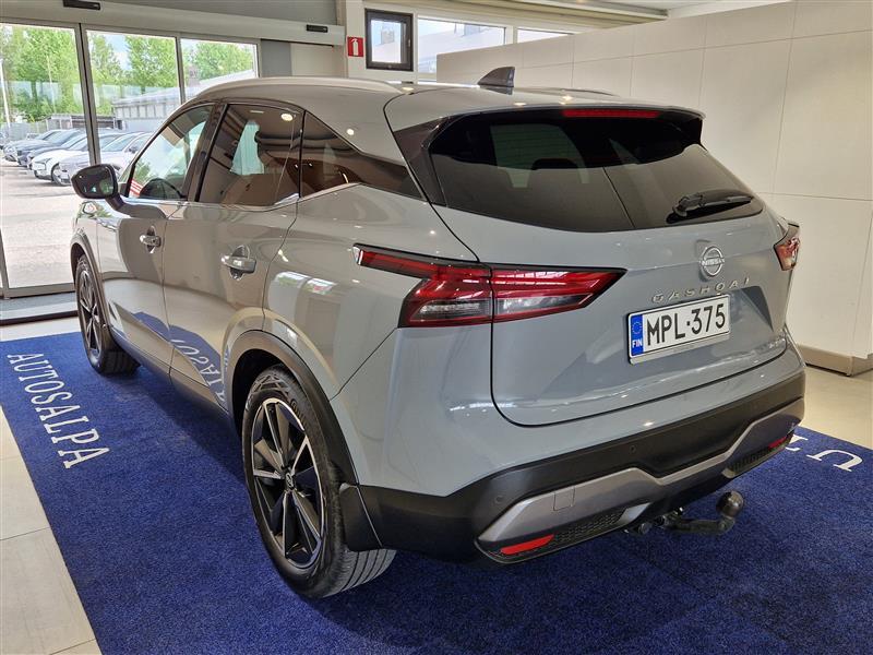 NISSAN Qashqai 2023