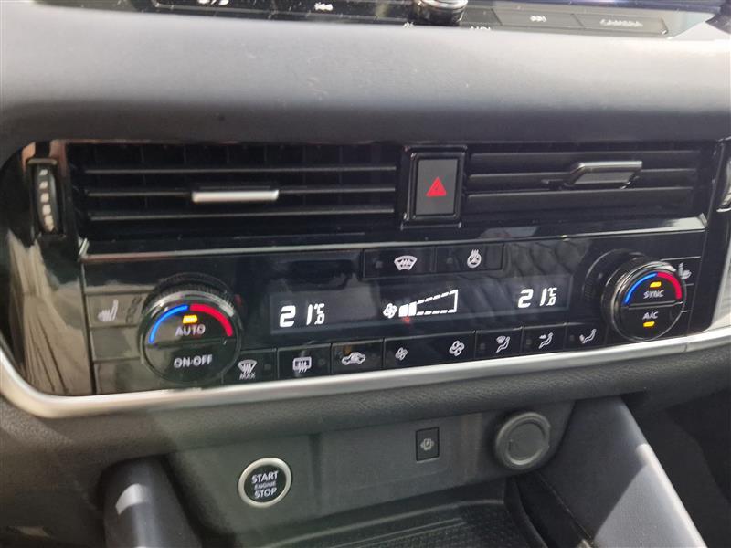 NISSAN Qashqai 2023