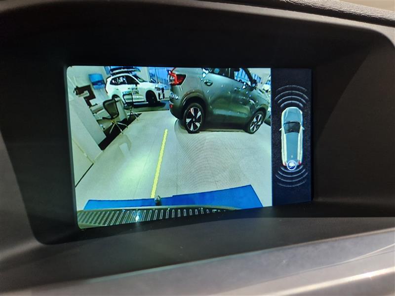 VOLVO V60 Cross Country 2016