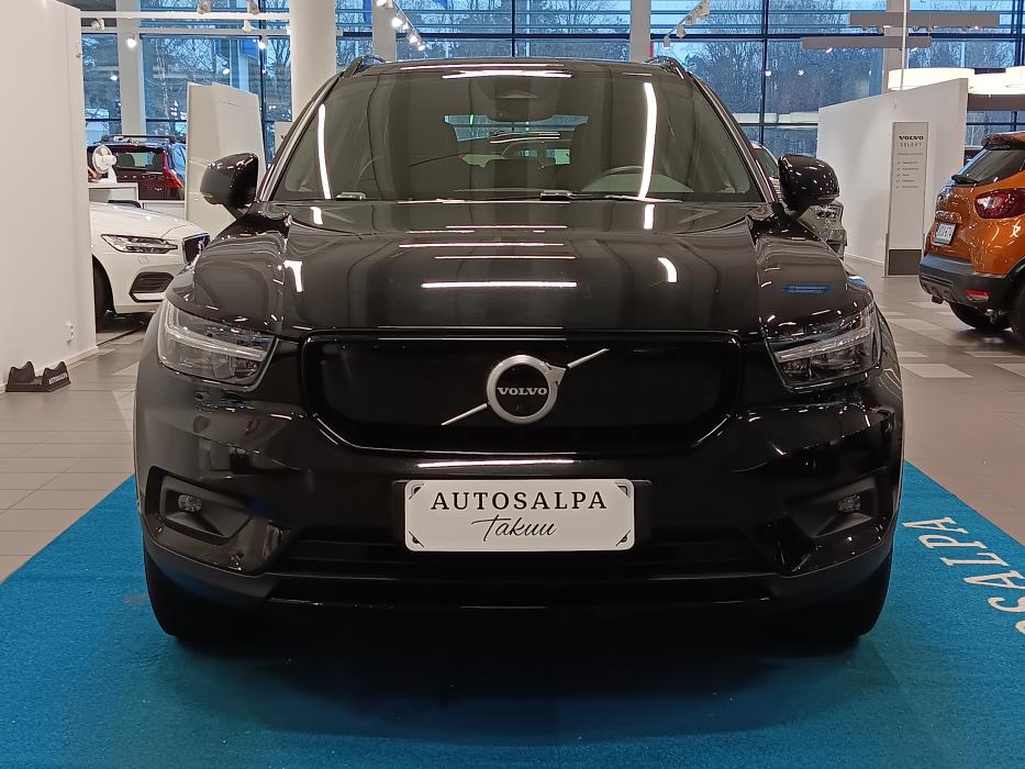 VOLVO XC40 2021