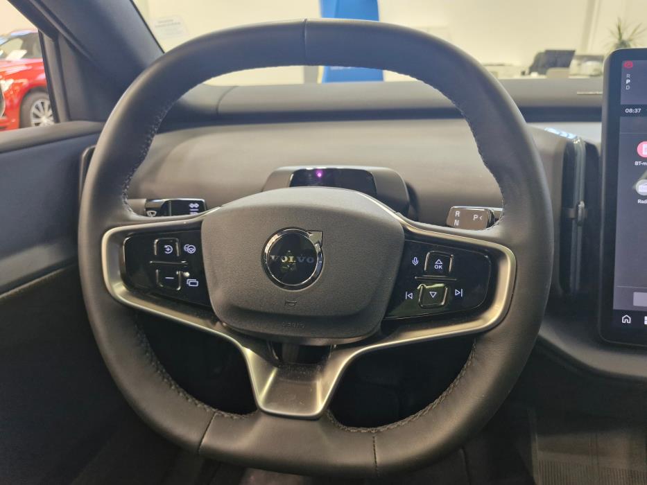 VOLVO EX30 2025