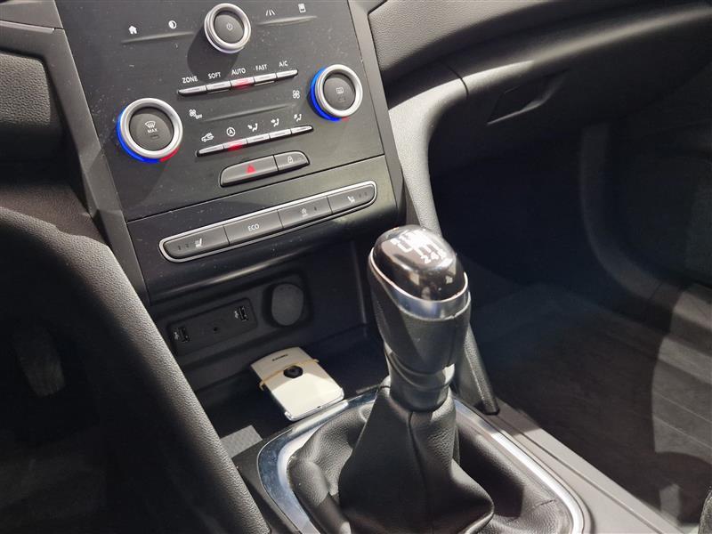 RENAULT Megane 2016