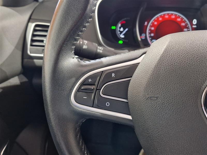 RENAULT Megane 2016
