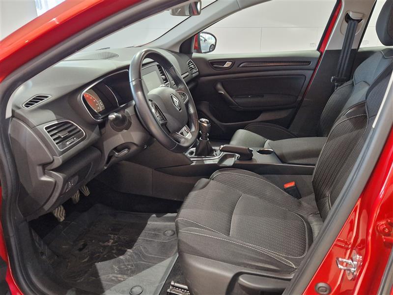 RENAULT Megane 2016
