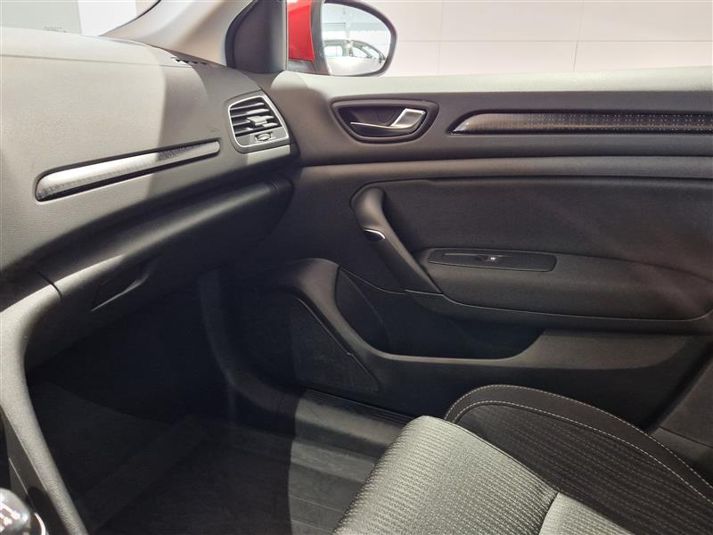 RENAULT Megane 2016