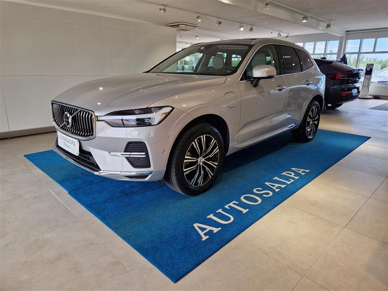 VOLVO XC60 2022