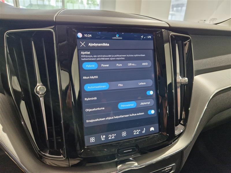 VOLVO XC60 2024