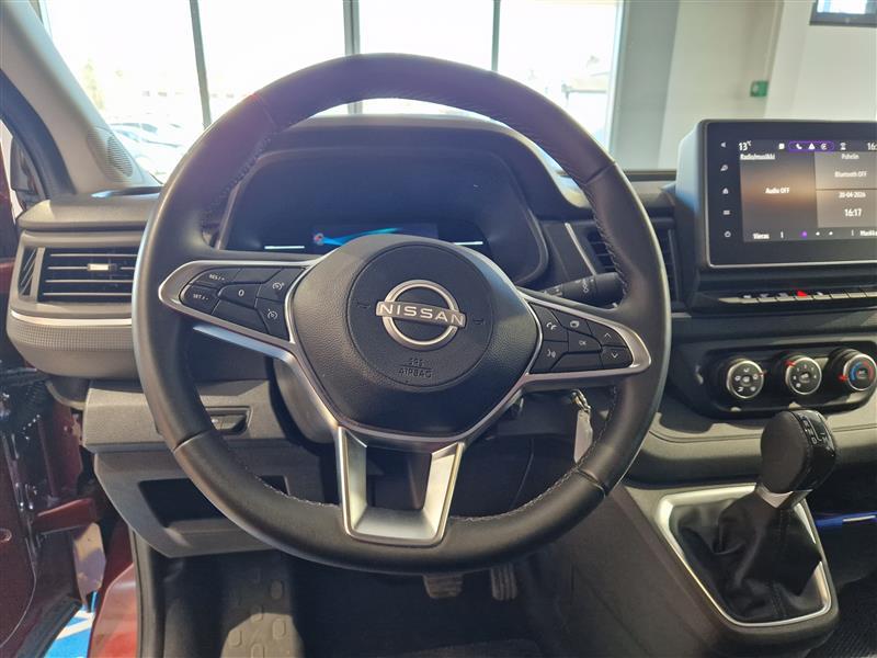 NISSAN Primastar 2025