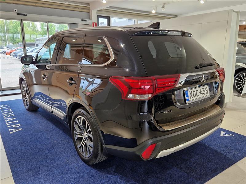 MITSUBISHI Outlander 2017