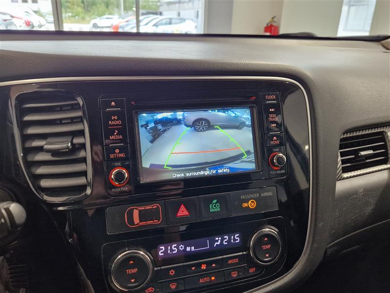 MITSUBISHI Outlander 2017