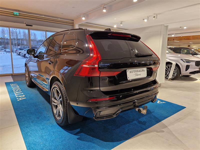 VOLVO XC60 2024